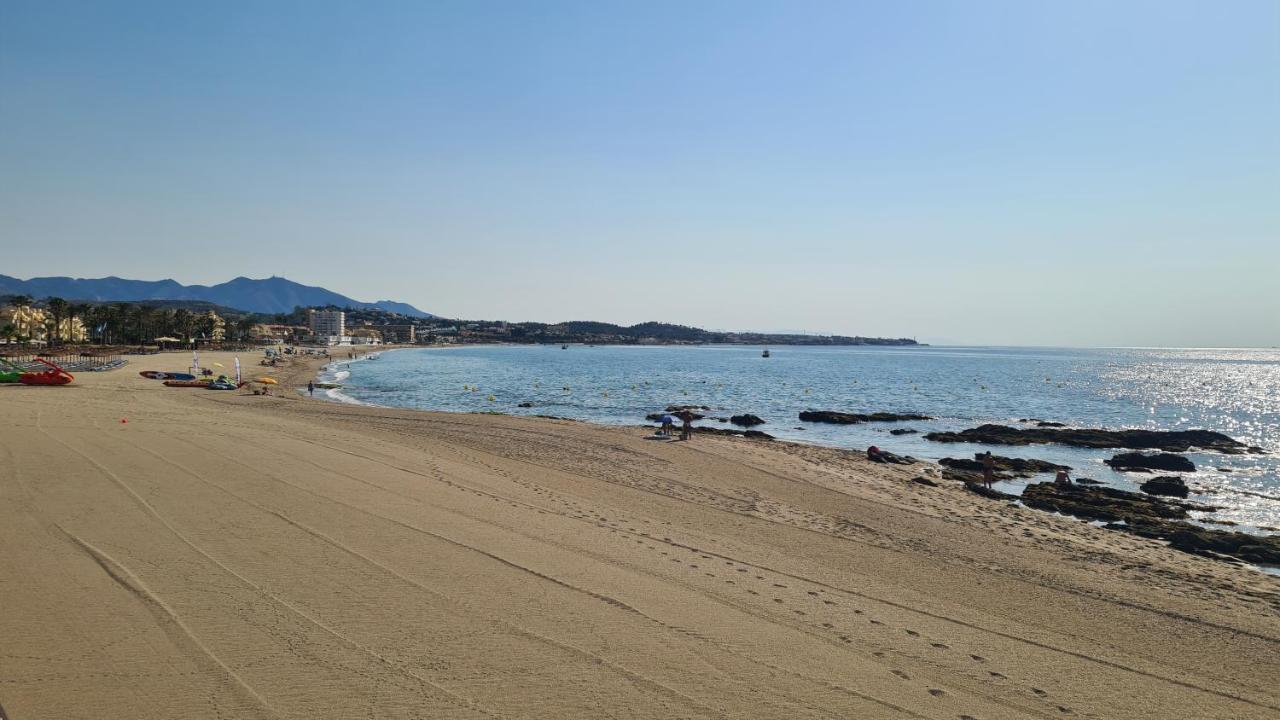 Garden Suite Beach & Relax Sitio de Calahonda ภายนอก รูปภาพ