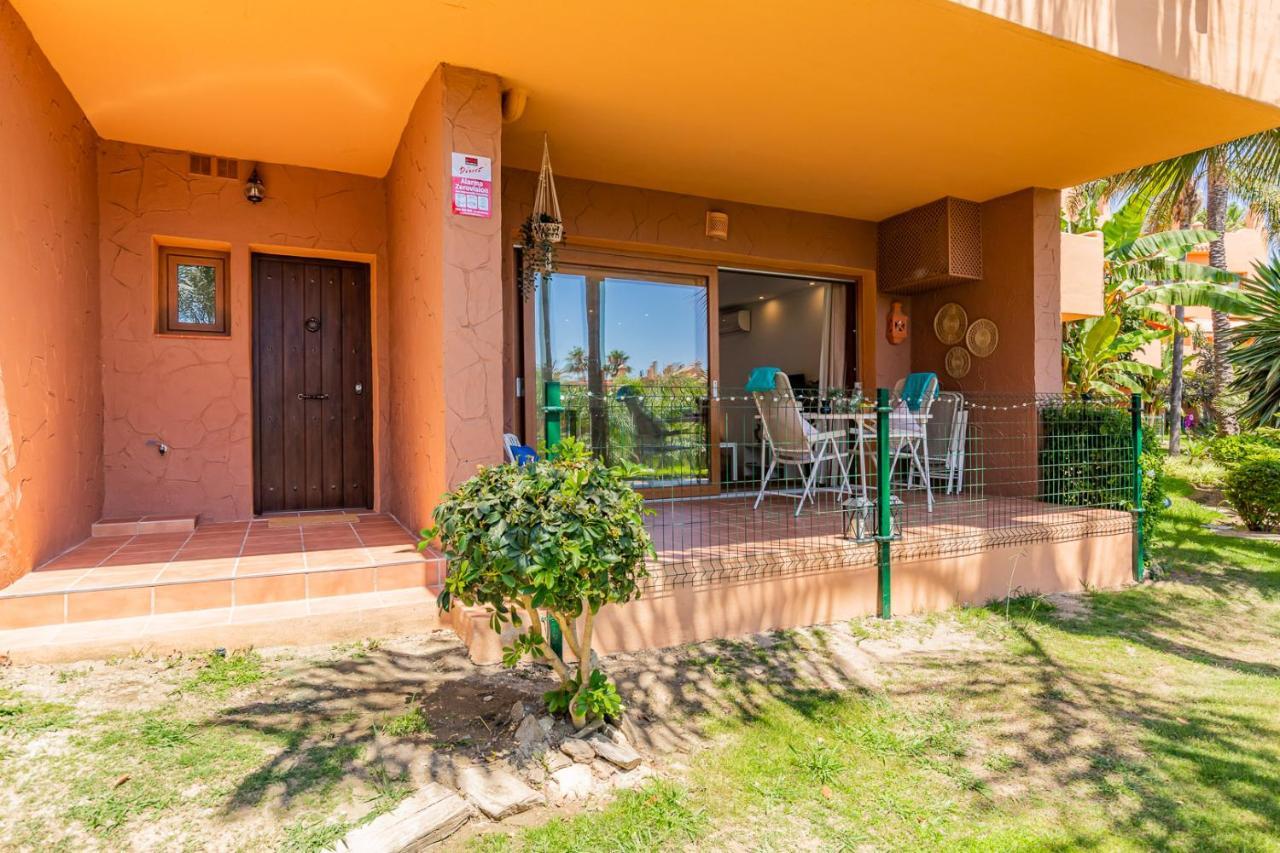 Garden Suite Beach & Relax Sitio de Calahonda ภายนอก รูปภาพ