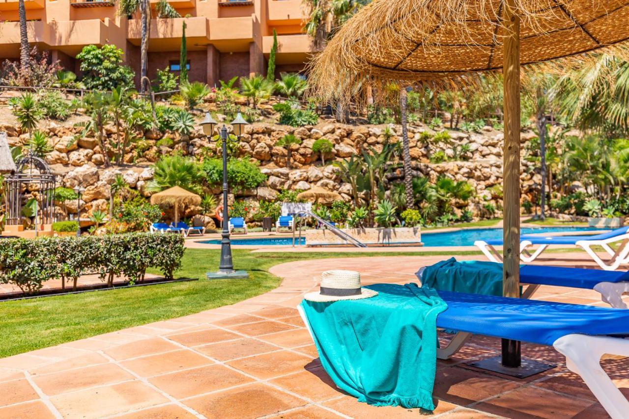 Garden Suite Beach & Relax Sitio de Calahonda ภายนอก รูปภาพ